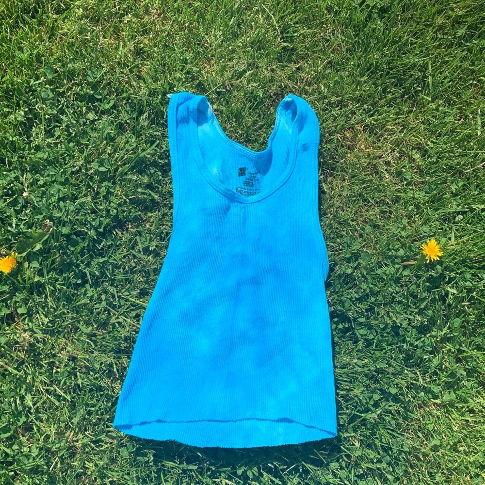 Women’s tie dye crop tank